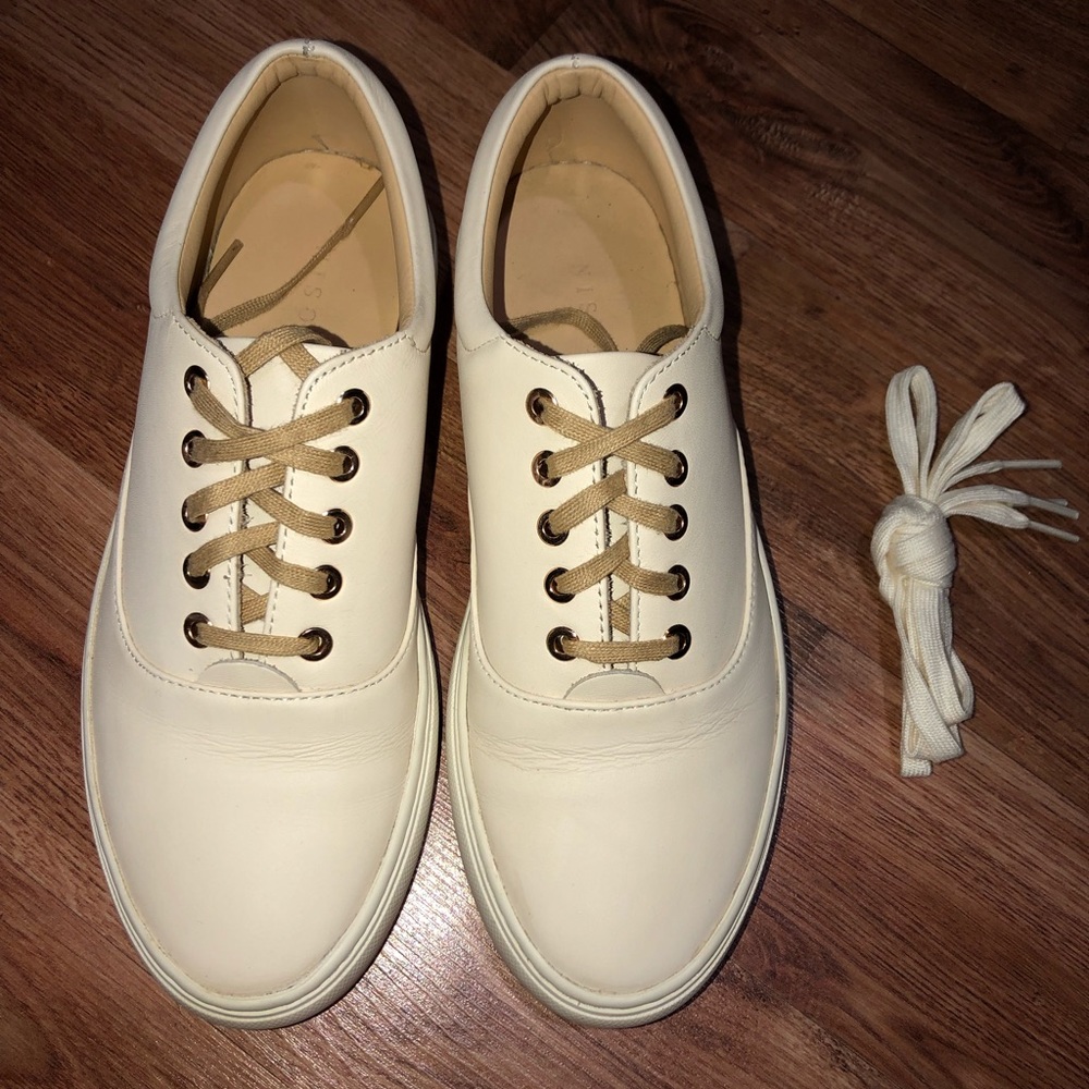 Nisolo Elayna Sneaker in White